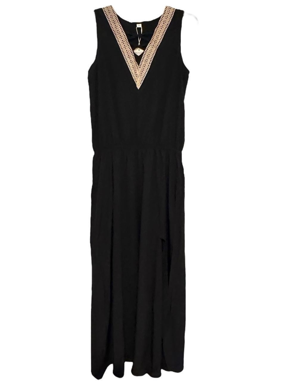 Sleeveless Black Maxi Dress with Beige Embroidered V-Neck